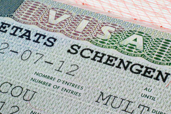 Romania and Bulgaria officially join the Schengen zone