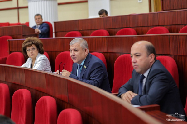 Ўзбекистонда донорлик ҳаракатини қўллаб-қувватлаш тўғрисидаги қонун лойиҳаси муҳокама қилинмоқда