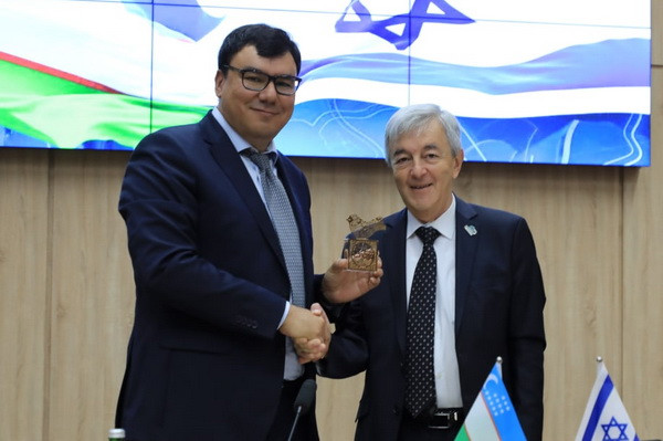 В Международном университете туризма и культурного наследия «Шелковый путь» состоялся Первый узбекско-израильский научный форум