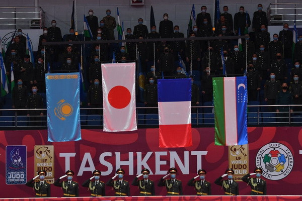 Итоги первого дня «Большого Шлема»: как и ожидалось лидирует сборная Японии