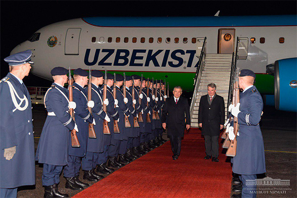 President of Uzbekistan arrives in Berlin