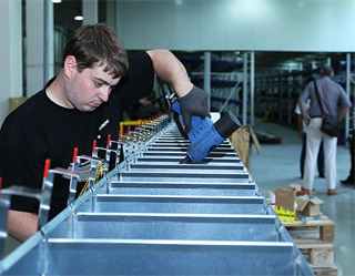 Dori-Darmon starts to install new warehouse equipment