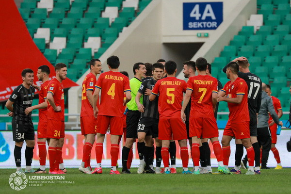 The match between Bunyodkor and Nasaf ended in a fight between the players