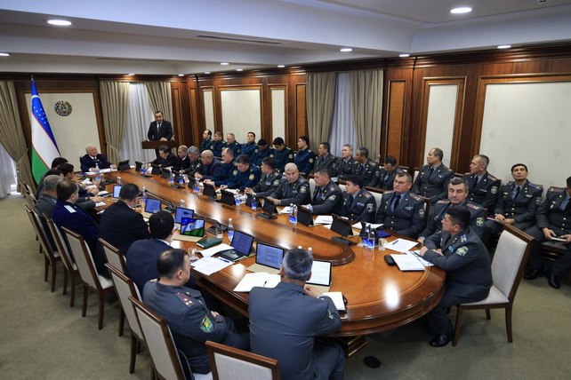 Минобороны Узбекистана отчиталось о повышении боеготовности и работе с гражданами
