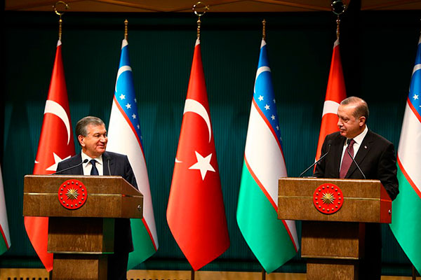 Между Узбекистаном и Турцией виз быть не должно – Мирзиёев