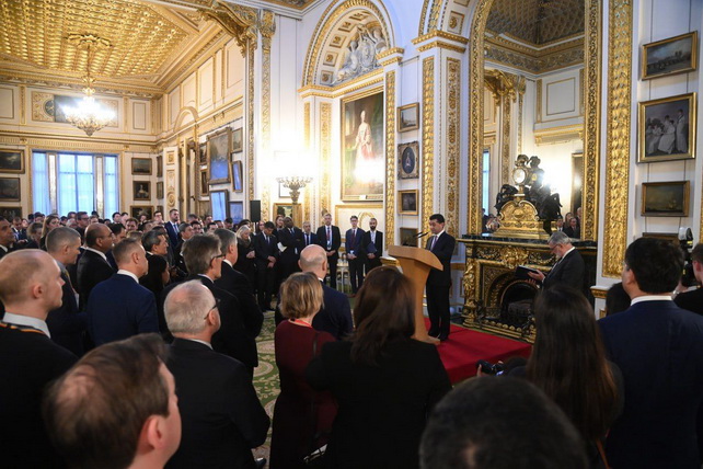 Узбекистан и Великобритания обсудили расширение торговли, инвестиций и сотрудничества в критически важных секторах