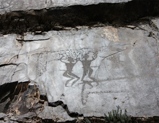 Древние памятники Навоийской области – следующий пункт «Асрлар садоси»