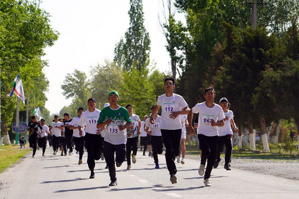 Молодёжный форум: «Люби спорт, живи спортом!»