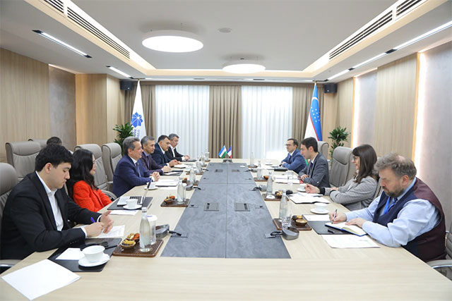 Делегация во главе с послом Франции в Узбекистане посетила Министерство цифровых технологий