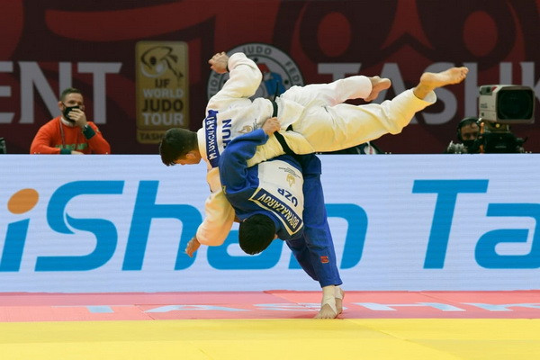 Наши представители стартовали успешно в Ташкентском «Большом Шлеме»