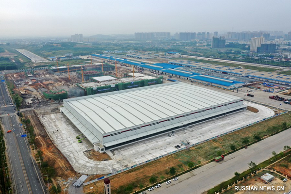 China’s fixed-asset investment up 5.8 pct in first 10 months