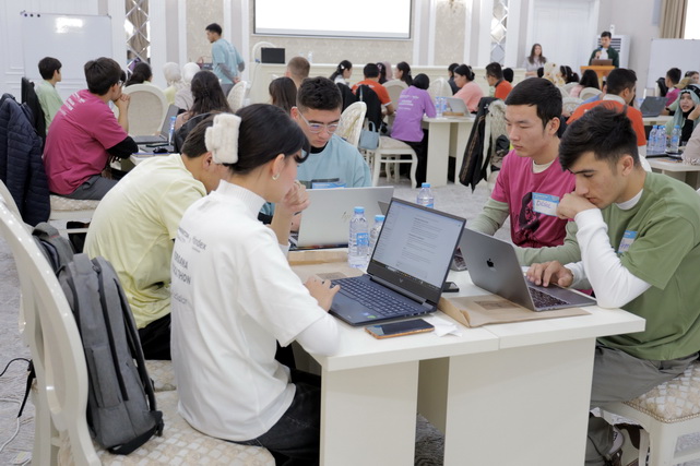 Technovation Girls and Yandex Uzbekistan host hackathon in Ferghana