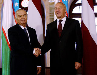Joint statement of the President of the Republic of Latvia Andris Bērziņš and the President of the Republic of Uzbekistan Islam Karimov