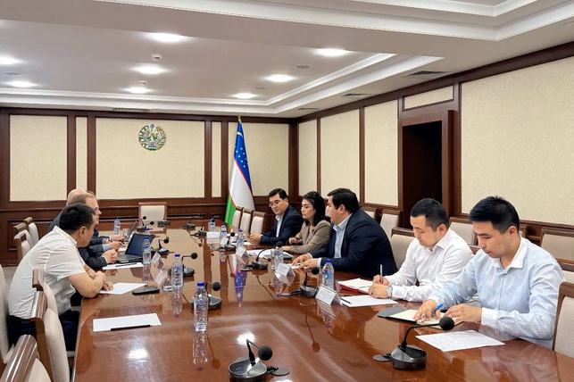 O‘zbekiston Qurilish vazirligi va Jahon banki uy-joy qurilishida energiya samaradorligini oshirish dasturini muhokama qildi
