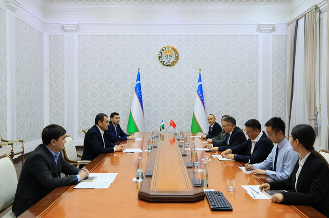 Хоким Ферганской области обсудил с китайской компанией спортобъекты