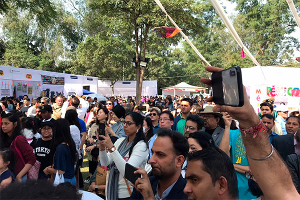 Презентация узбекской культуры на фестивале в Дели