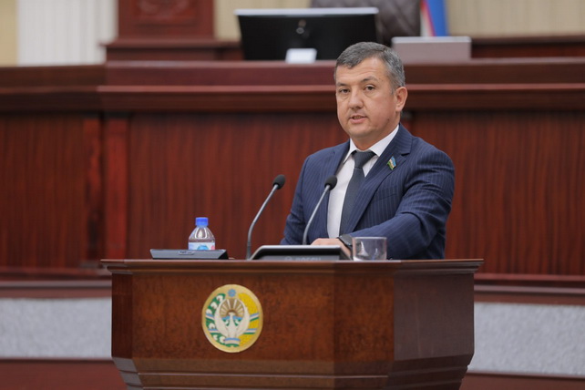 В Узбекистане депутаты приняли законопроект о наказании за хранение детской порнографии