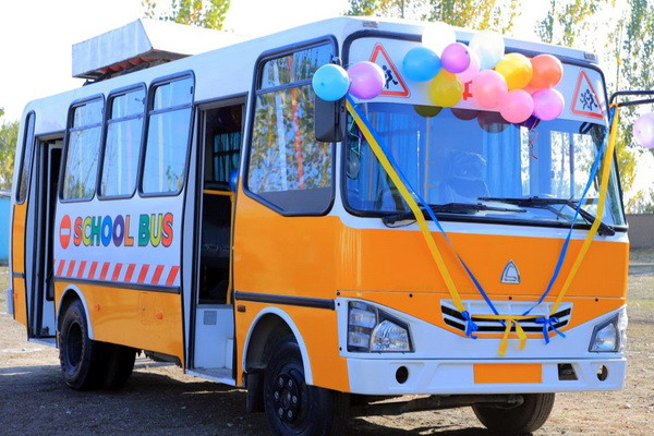 Определено выделение бесплатных автобусов для учеников некоторых школ