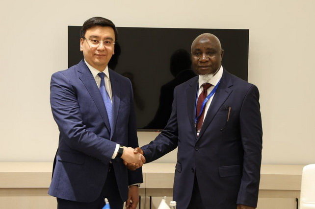 Узбекистан и ОИС договорились о новых инициативах в туризме