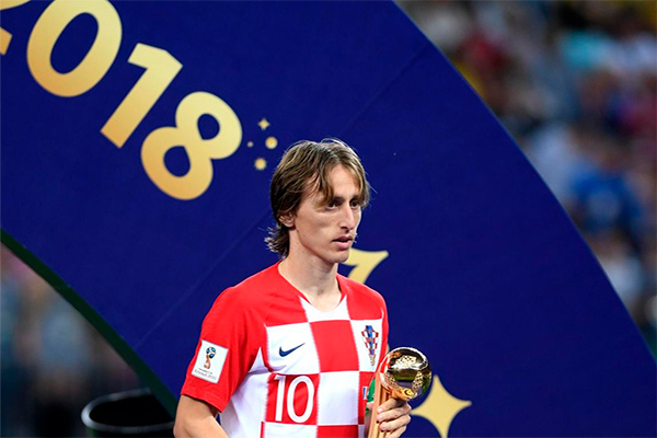 Лука Модрич признан лучшим игроком ЧМ, Кейн стал лучшим бомбардиром