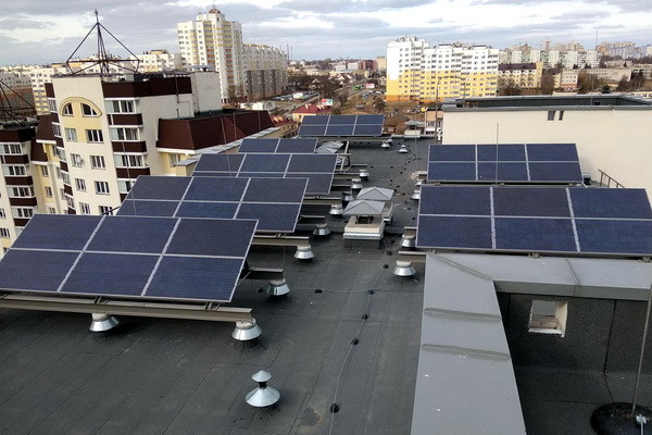На крышах многоквартирных домов будут установлены солнечные панели