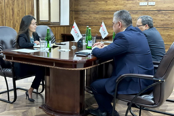 Соединение финансовых сил: состоялась встреча руководителя УзРВБ и представителя Refinitiv