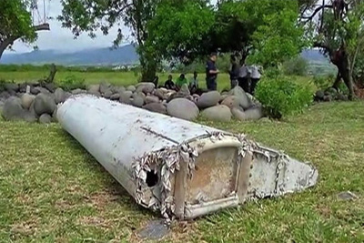 Премьер Малайзии: найденные на Реюньоне обломки принадлежат MH370