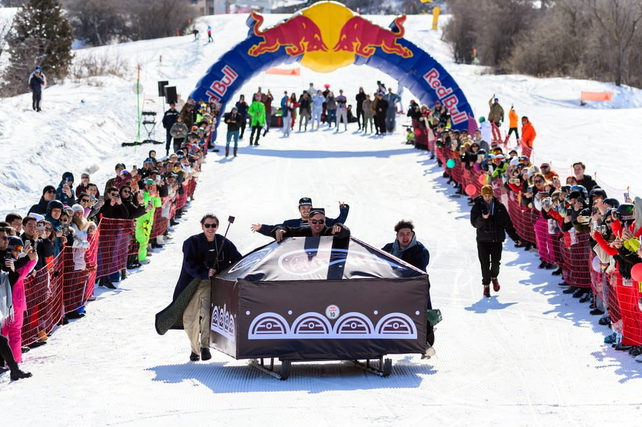 Red Bull Jump & Freeze 2025: "CO2 Hunters" claim victory in extreme ice water plunge