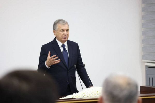 Президент поручил провести реформы в компании «Узбекистон хаво йуллари»