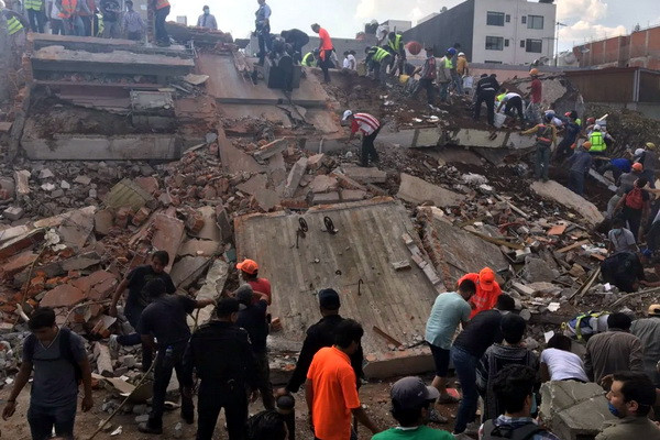 В Мексике произошло мощное землетрясение