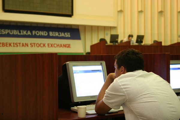 UZSE turnover makes up 458.6m in August