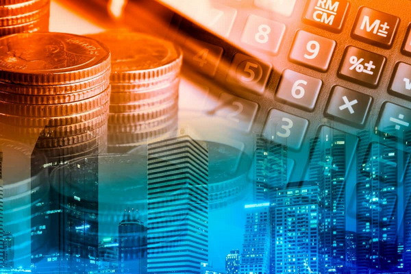 Доля финансовой и страховой сферы в ВВП увеличилась