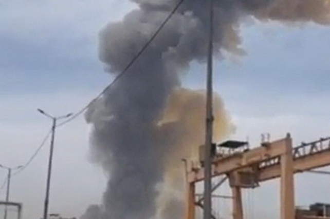 В порту Бандар-Аббаса прогремел взрыв: пострадали более 400 человек