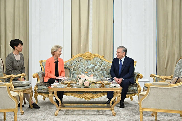 Шавкат Мирзиёев и Урсула фон дер Ляйен обсудили перспективы сотрудничества между Узбекистаном и ЕС