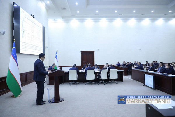 ЦБ Узбекистана оставил основную ставку на уровне 15,0% годовых