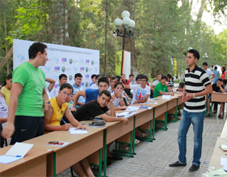 Representatives of Kelajak Ovozi information rooms undergo training