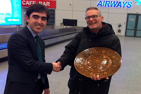 НАК «Узбекистон хаво йуллари» перевезла первого «безвизового» туриста из Италии