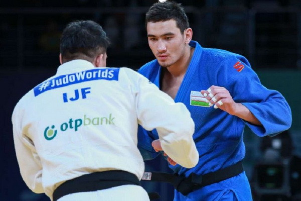 Uzbek judoists wins two bronze medals of Grand Slam tournament in Paris