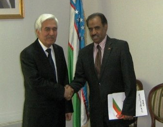 В Министерстве по делам культуры и спорта был принят посол Омана