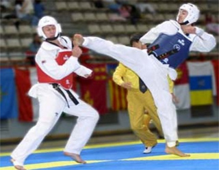 Сборная Узбекистана по таэквондо завоевала 14 медалей