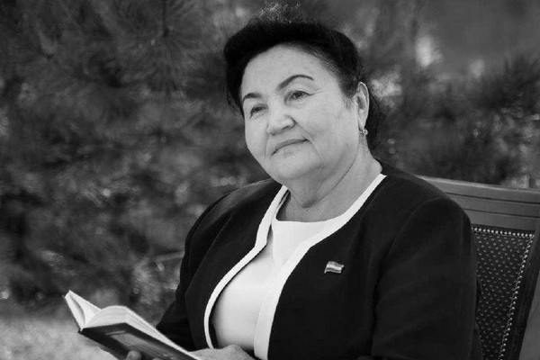 Президент Узбекистана и члены правительства выразили соболезнования в связи со смертью народной поэтессы Узбекистана Энахон Сиддиковой