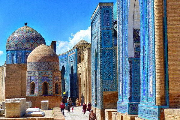 На 108 объектах культурного наследия Узбекистана выявлены 146 незаконных построек