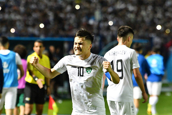 Uzbekistan edge Iraq on penalties to seal last four berth