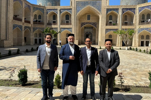 Подписан меморандум о взаимопонимании между Бухарой и эмиратом Шарджа