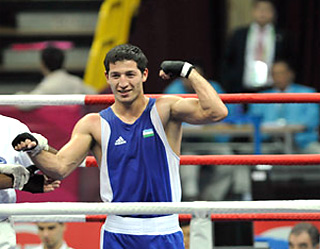 Эльшод Расулов понесет флаг Узбекистана в Лондоне