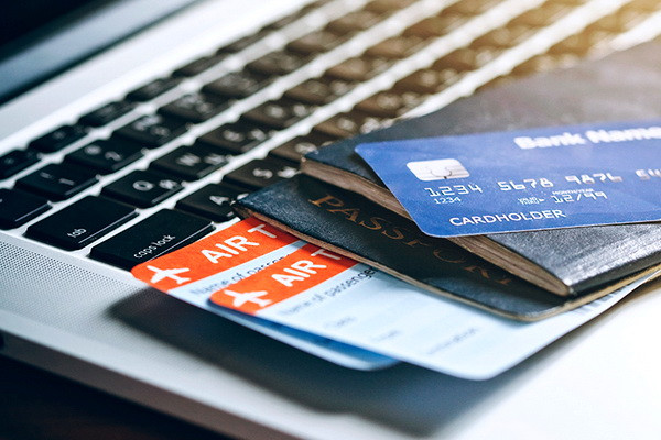 В Узбекистане запустят платформа для покупки билетов на самолеты, поезда и автобусы