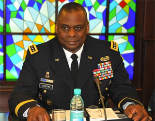 US CENTCOM Commander pays visit to Uzbekistan