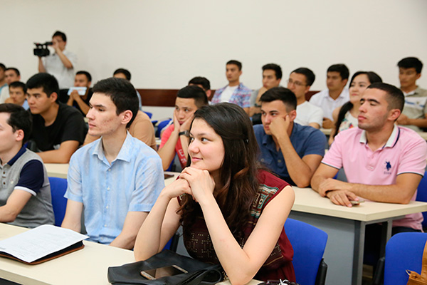 В Узбекистане внедрят программу U10 для развития вузов