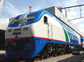 Uzbekistan Temir Yollari receives two electric locomotives