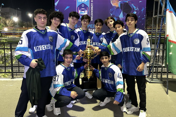 A presentation of the Uzbekistan junior hockey team takes place
